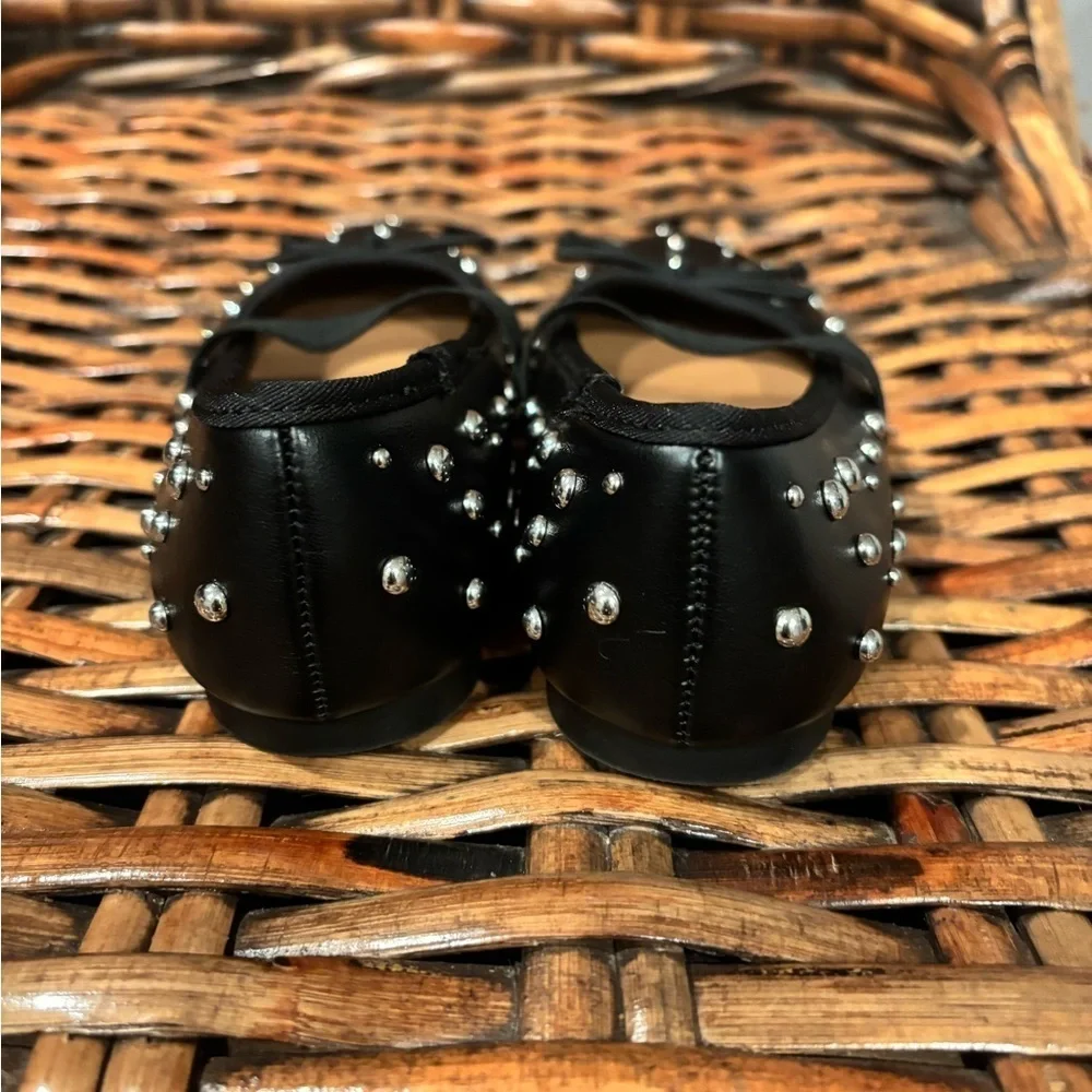 Dolce Vita Black Studded Kids Dress Shoes in Girls size 12. Great condition!